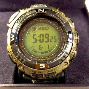 CASIO PRO-TREK PRG-130T(3135) TIDE GRAPH~ALTI/BAROMETER~COMPASS~THERMOMETER 100%